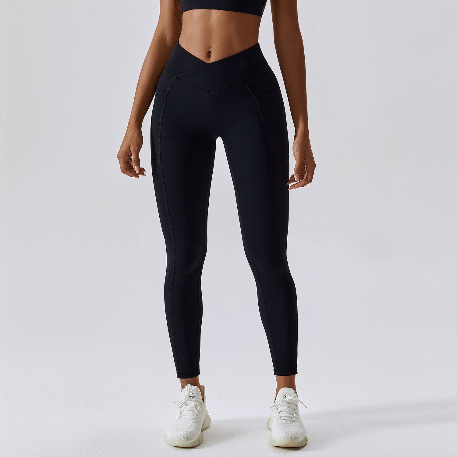 Push-Up Sportleggings mit Cross-Bund
