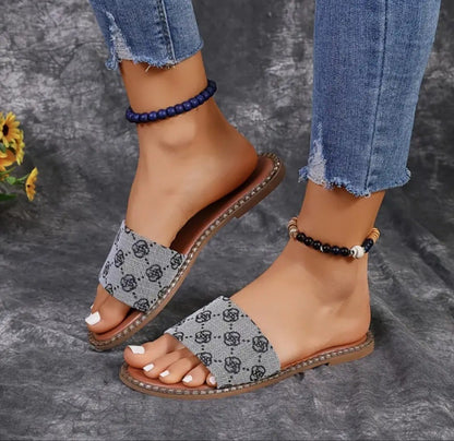 Damen Sandalen mit Blumenmuster – Rutschfeste Slipper für Strand, Urlaub & Freizeit