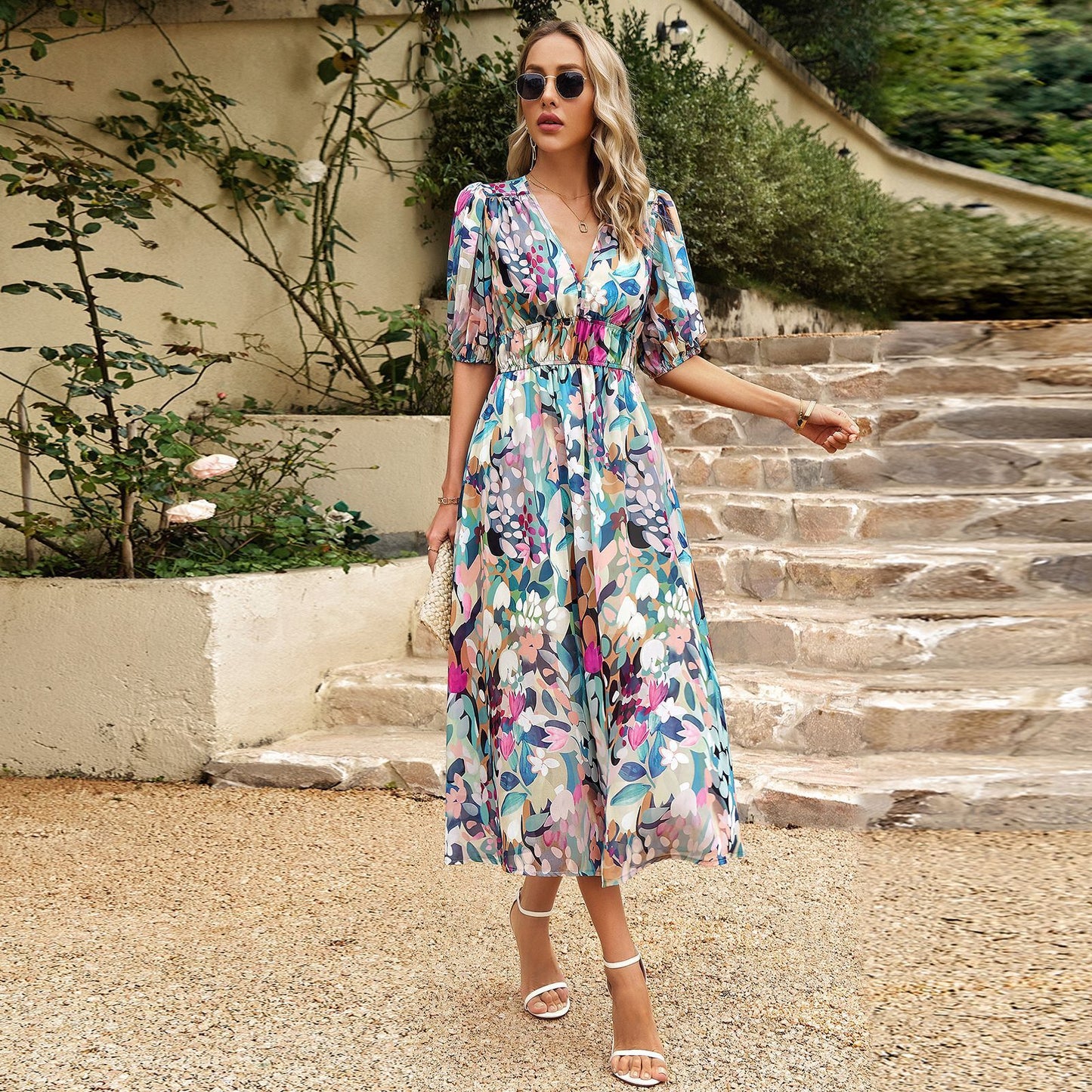 V-Ausschnitt Sommerkleid Lang